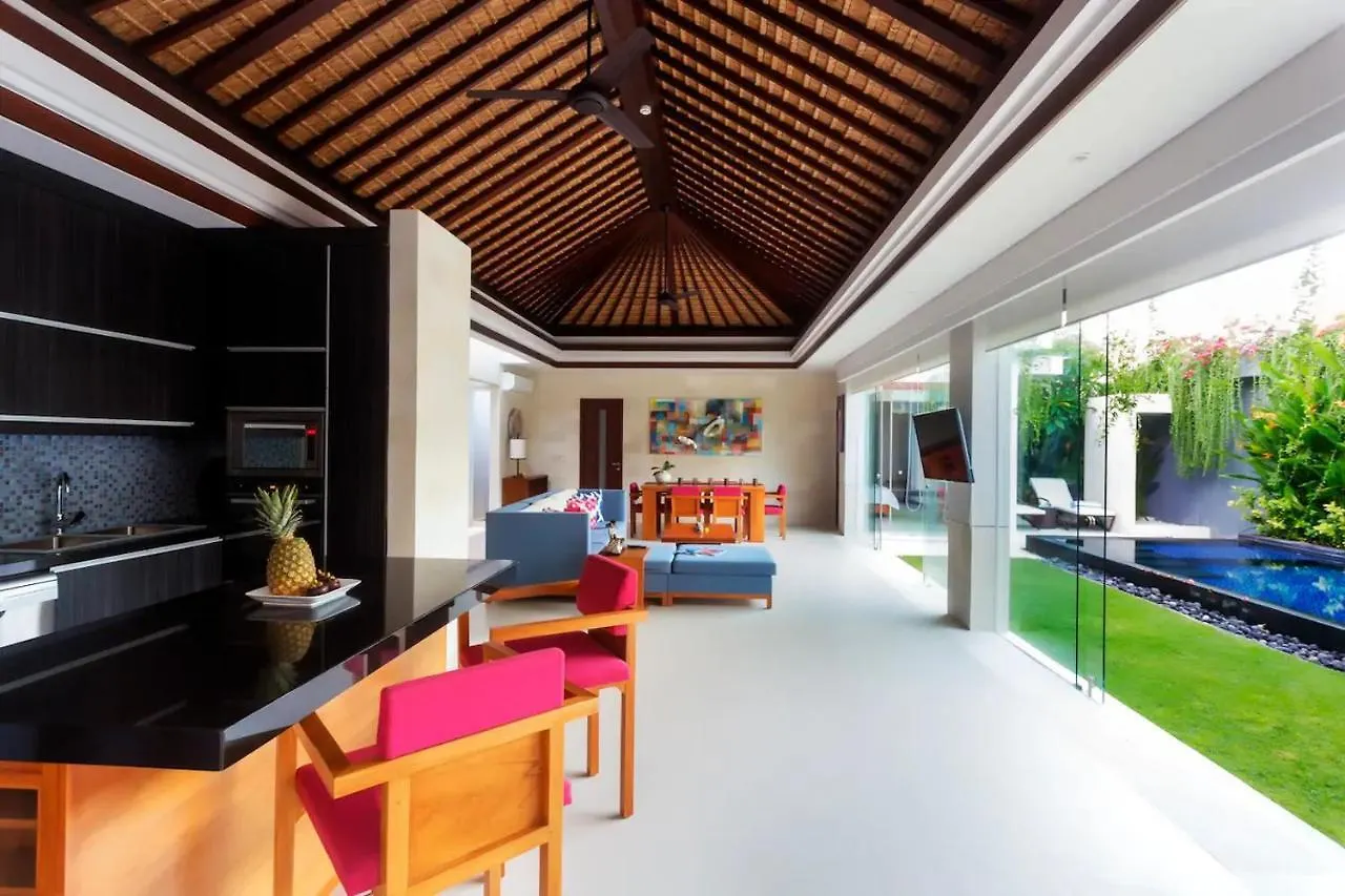 Kedonganan Beach Villas Джимбаран